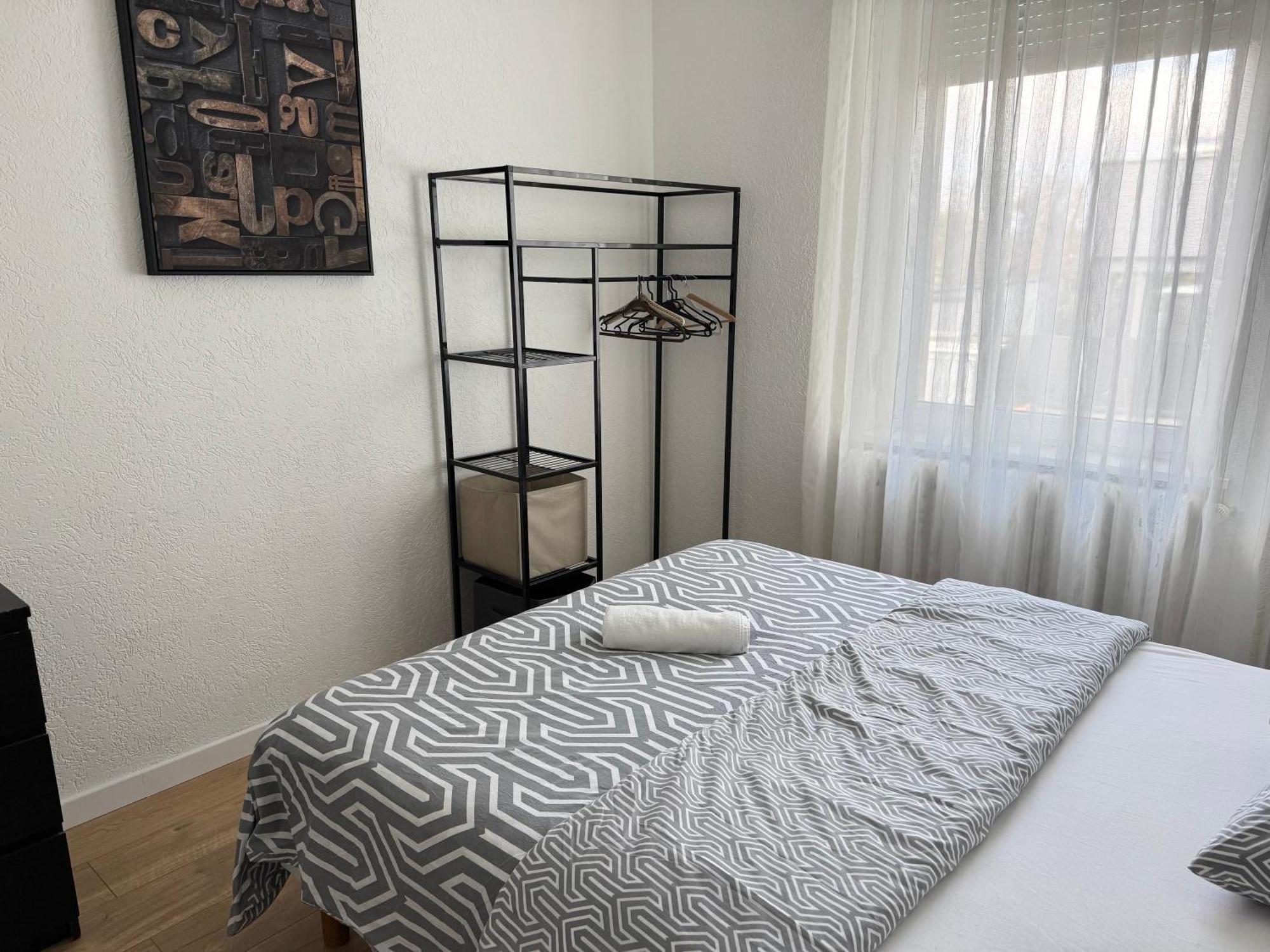 ויטנהיים Appartement Bes,, Chaleureux Et Confortable Avec Entree Independante מראה חיצוני תמונה