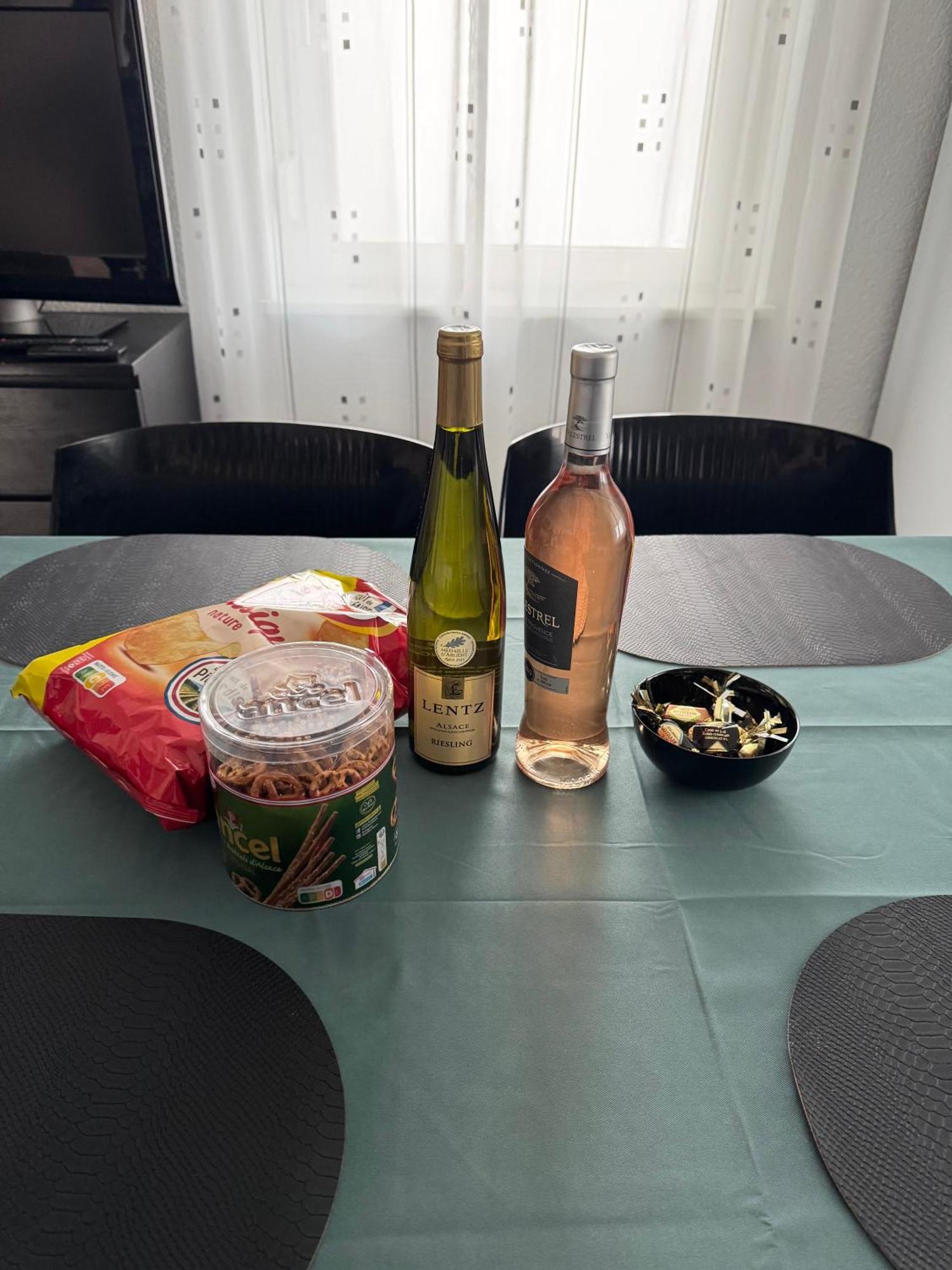 ויטנהיים Appartement Bes,, Chaleureux Et Confortable Avec Entree Independante מראה חיצוני תמונה